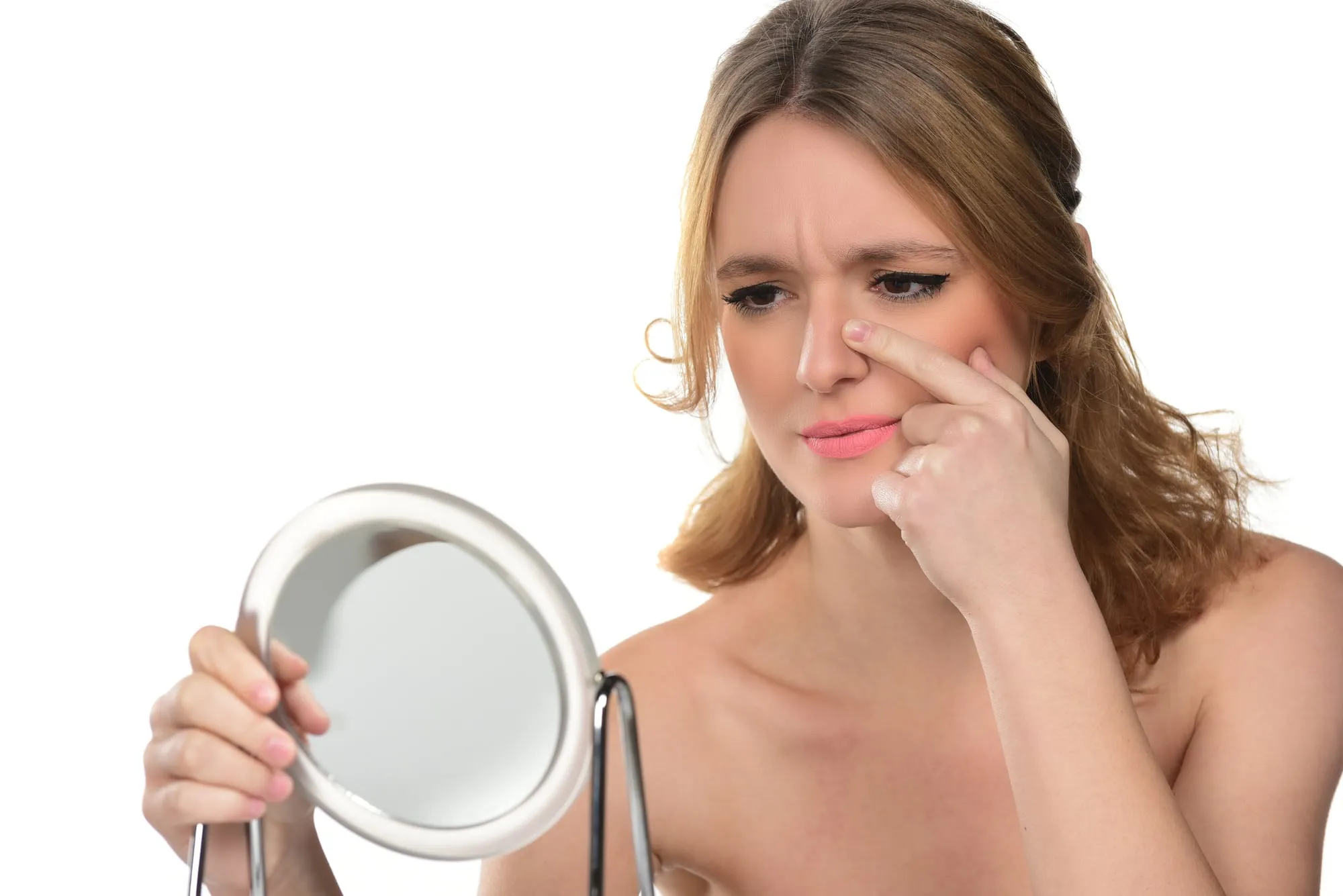 Méthodes naturelles pour éliminer les points noirs et avoir une peau éclatante