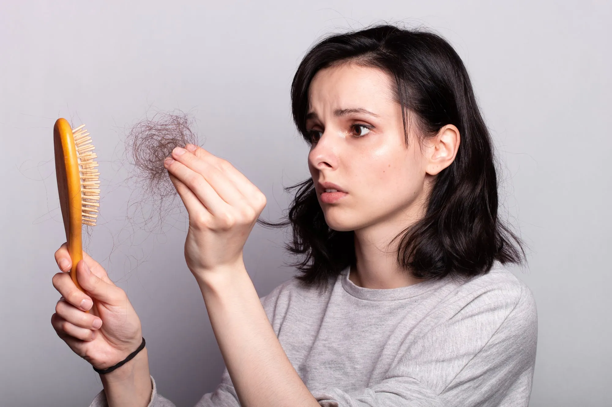 Solutions naturelles pour la chute de cheveux